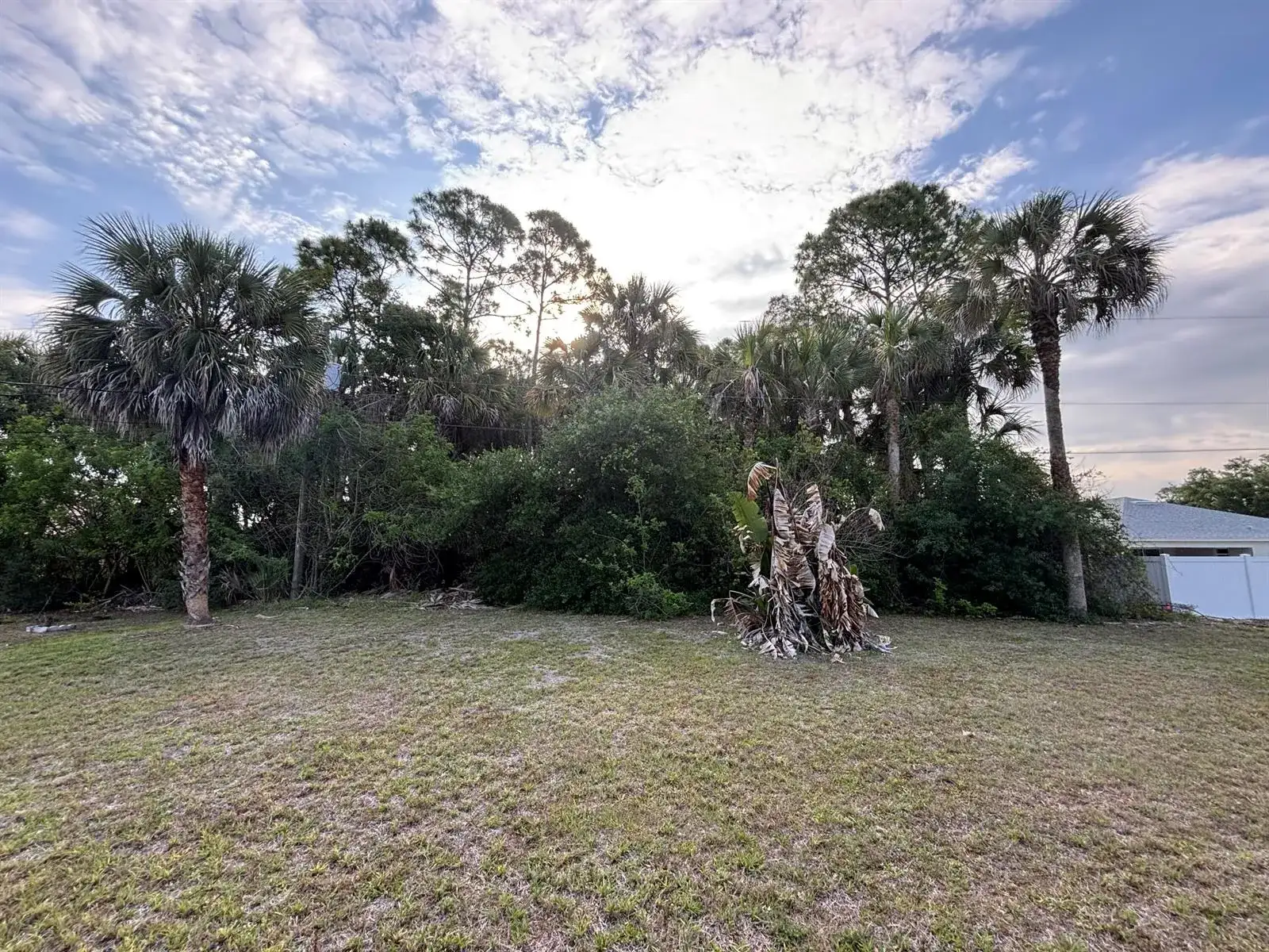 556 NE Burlington Ave Avenue NE, Palm Bay FL 32907 photo 4