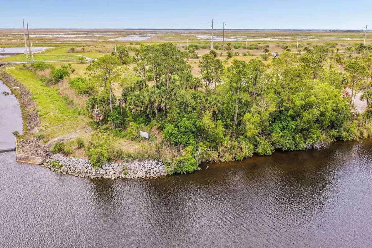 00 SW Citrus Boulevard S, Palm City FL 34990
