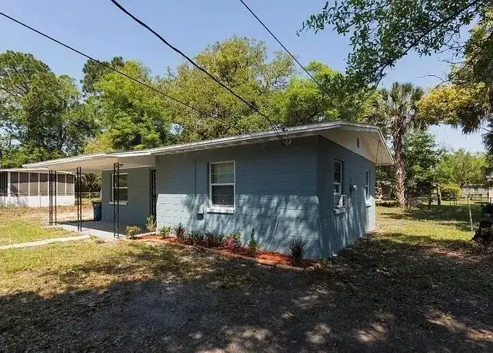 2513 Spirea Street, Jacksonville FL 32209 photo 2