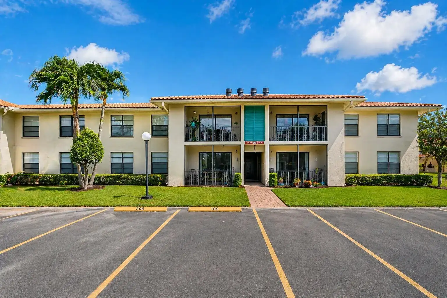 9960 Pineapple Tree Drive # 109, Boynton Beach FL 33436 photo 4