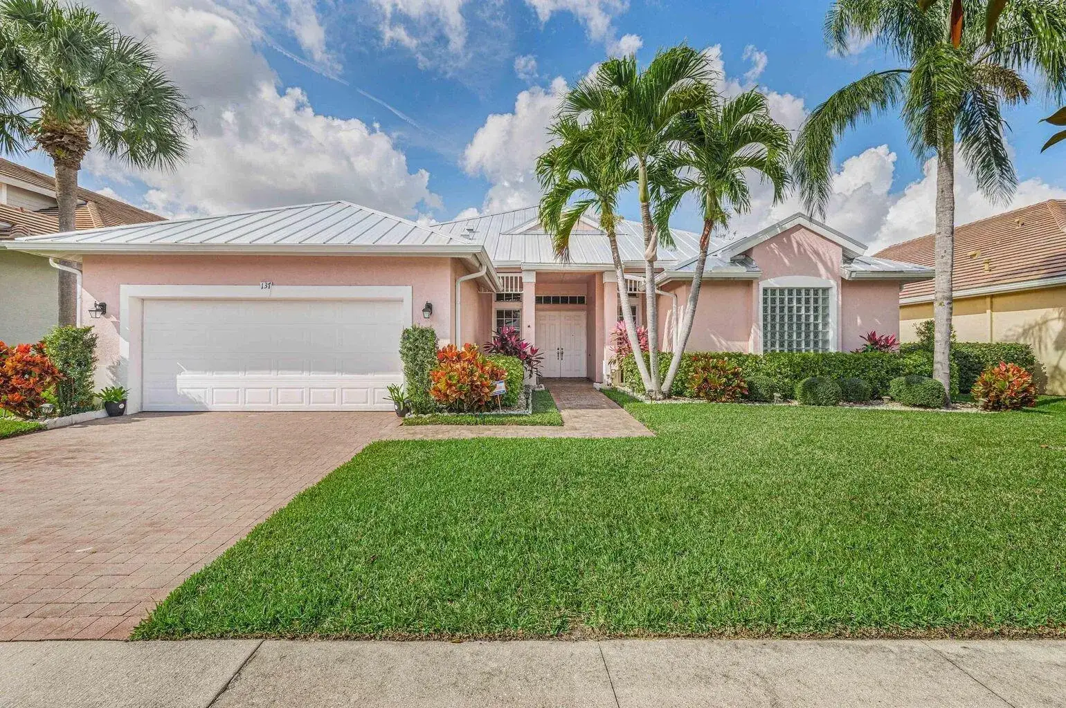 137 NW Magnolia Lakes Boulevard, Port St. Lucie FL 34986