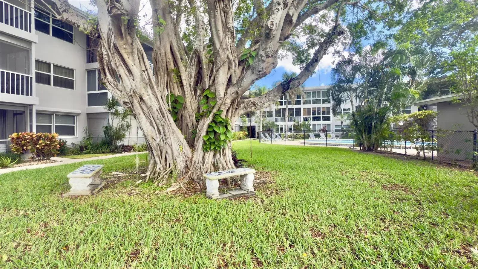 1200 SW 12th Street SW # 305, Fort Lauderdale FL 33315 photo 2