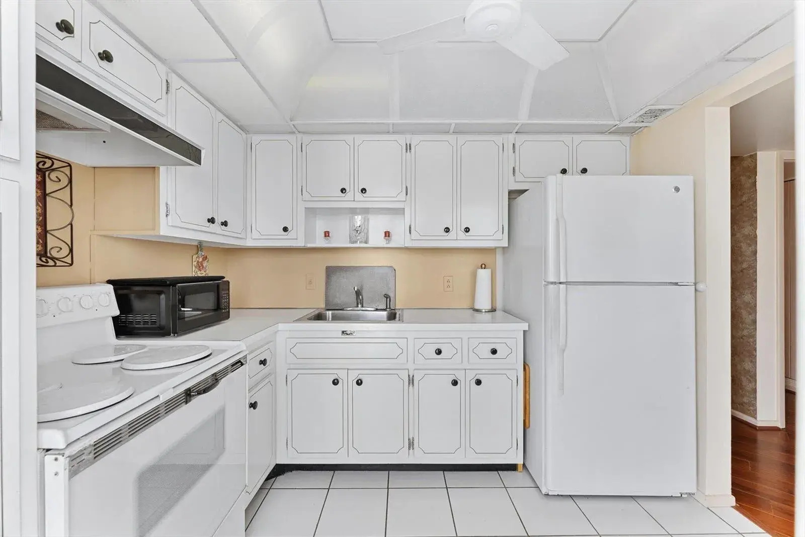 201 N Ocean Boulevard # 1102, Pompano Beach FL 33062