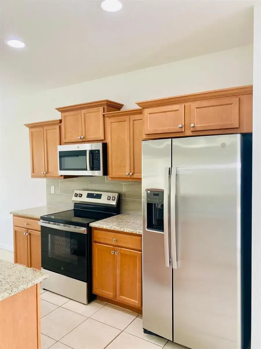9312 Natures Way, Fort Pierce FL 34945 photo 3