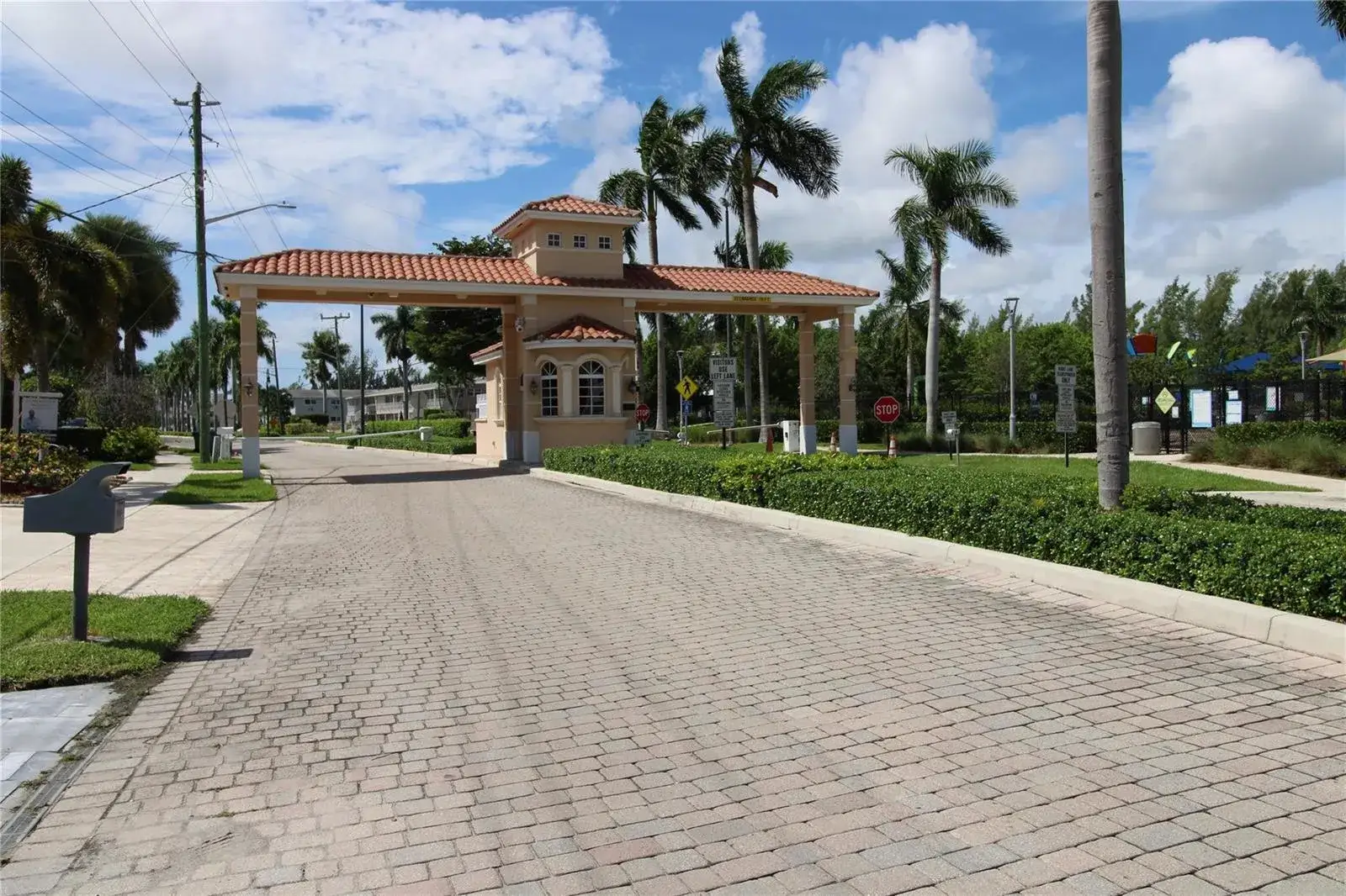 600 Layne Boulevard # 119, Hallandale Beach FL 33009