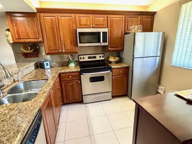 2201 Marina Isle Way # 403, Jupiter FL 33477 photo 5