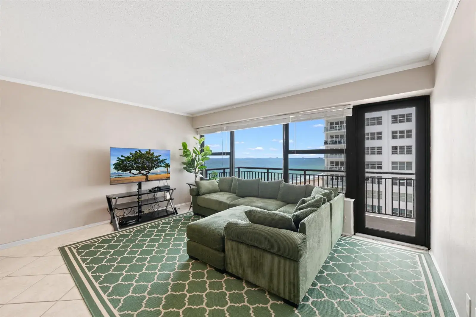 3800 Galt Ocean Drive # 607, Fort Lauderdale FL 33308