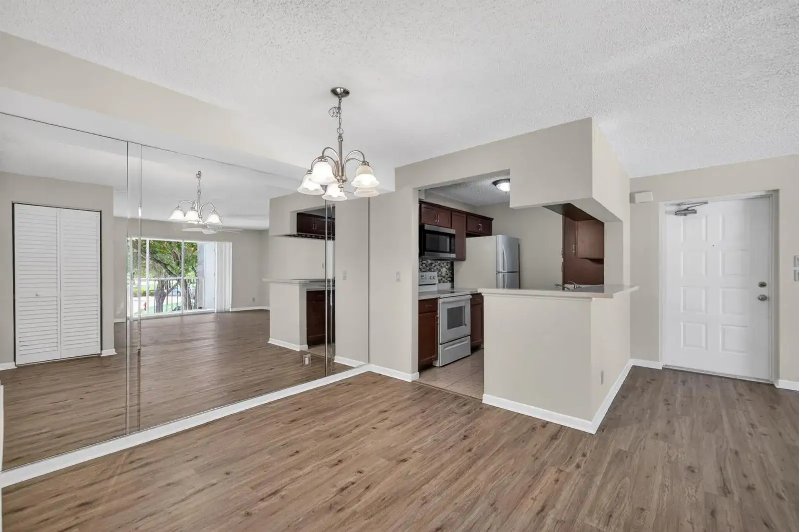 2512 SE Anchorage Cove # 2, Port St. Lucie FL 34952 photo 2
