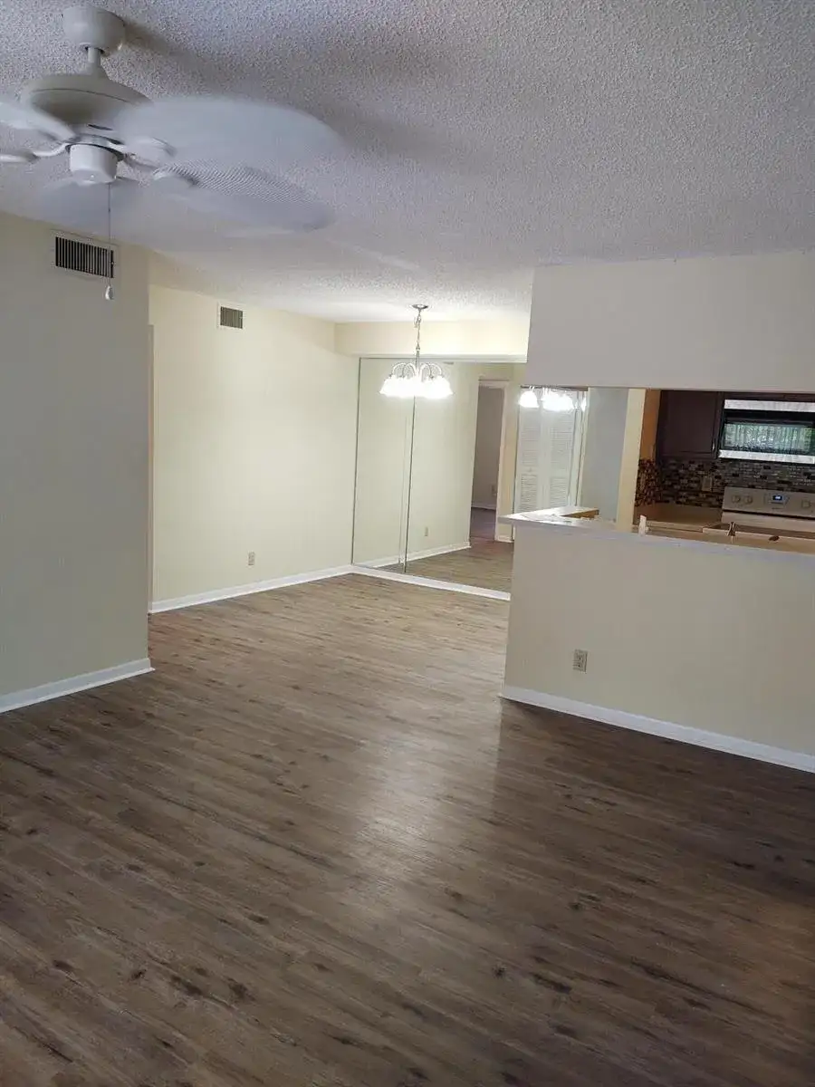 2512 SE Anchorage Cove # 2, Port St. Lucie FL 34952 photo 4