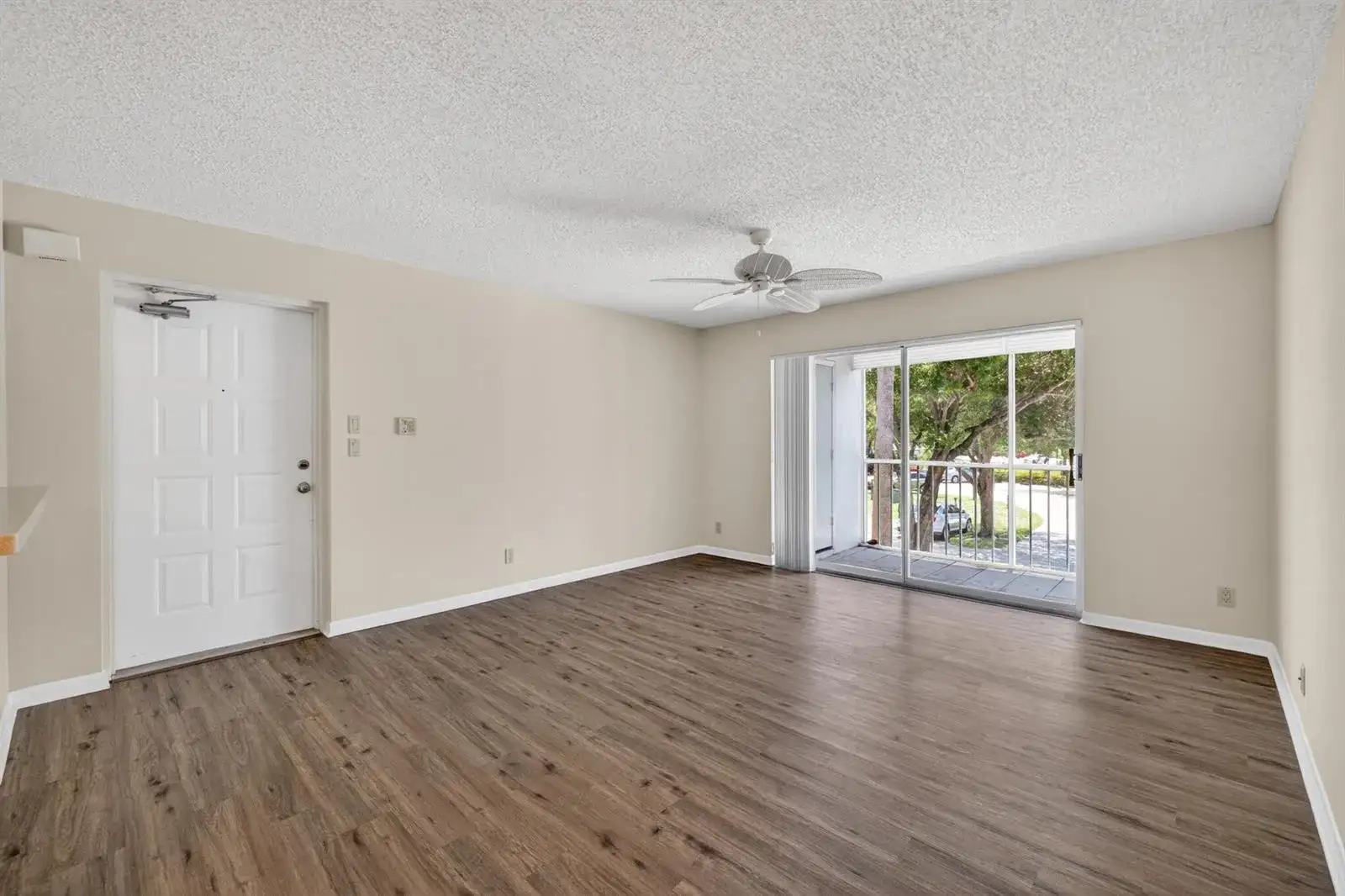 2512 SE Anchorage Cove # 2, Port St. Lucie FL 34952 photo 5