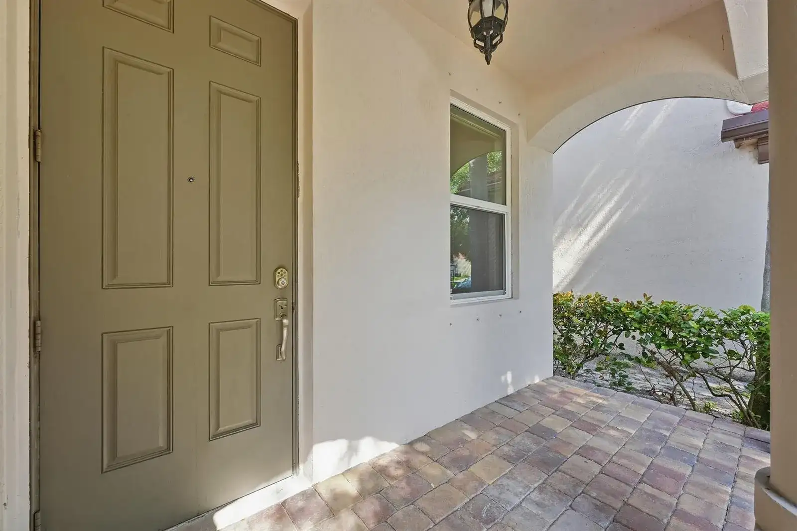 1275 Rosegate Boulevard, Riviera Beach FL 33404 photo 3