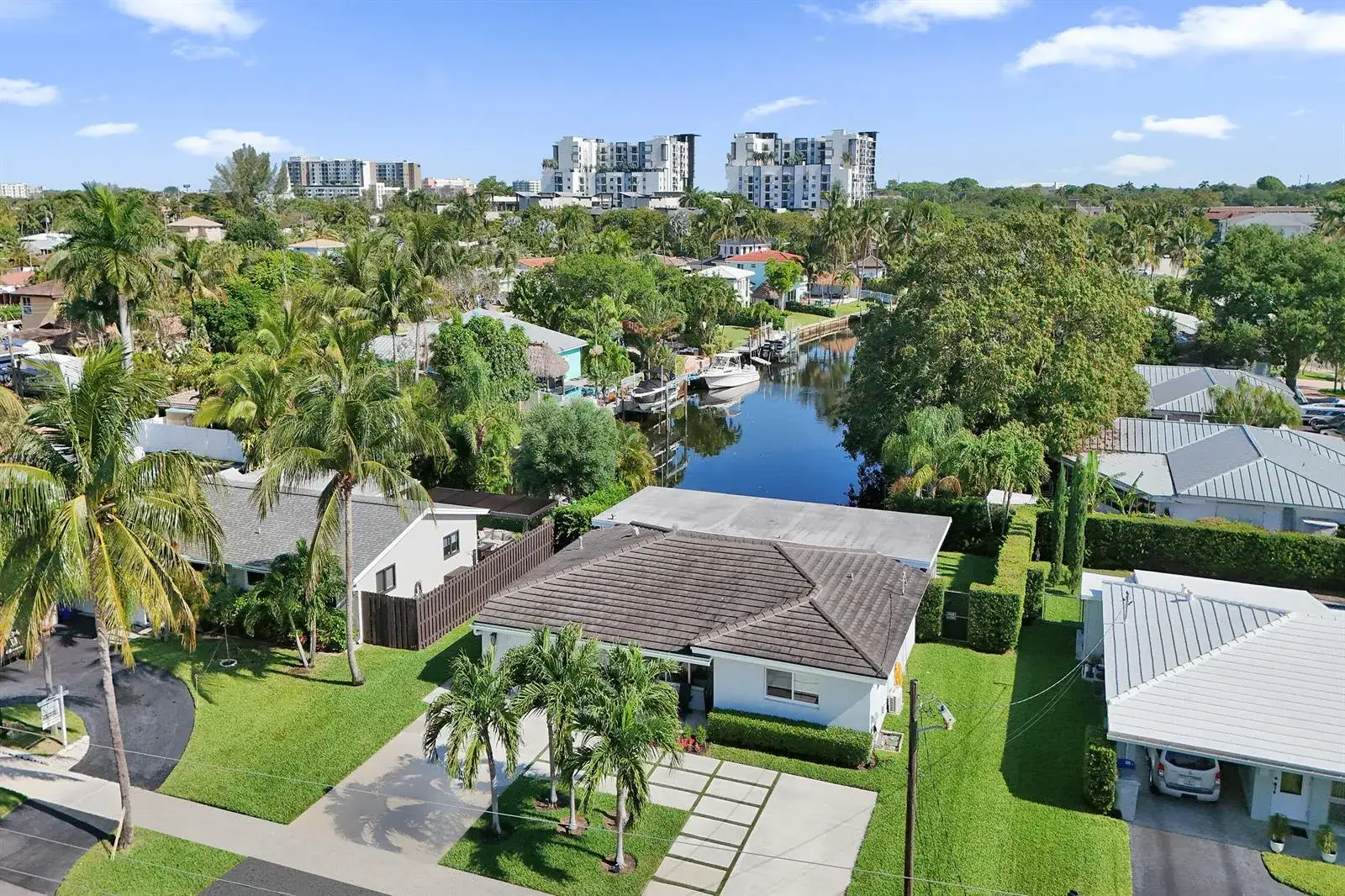 381 SE 3rd Street, Pompano Beach FL 33060