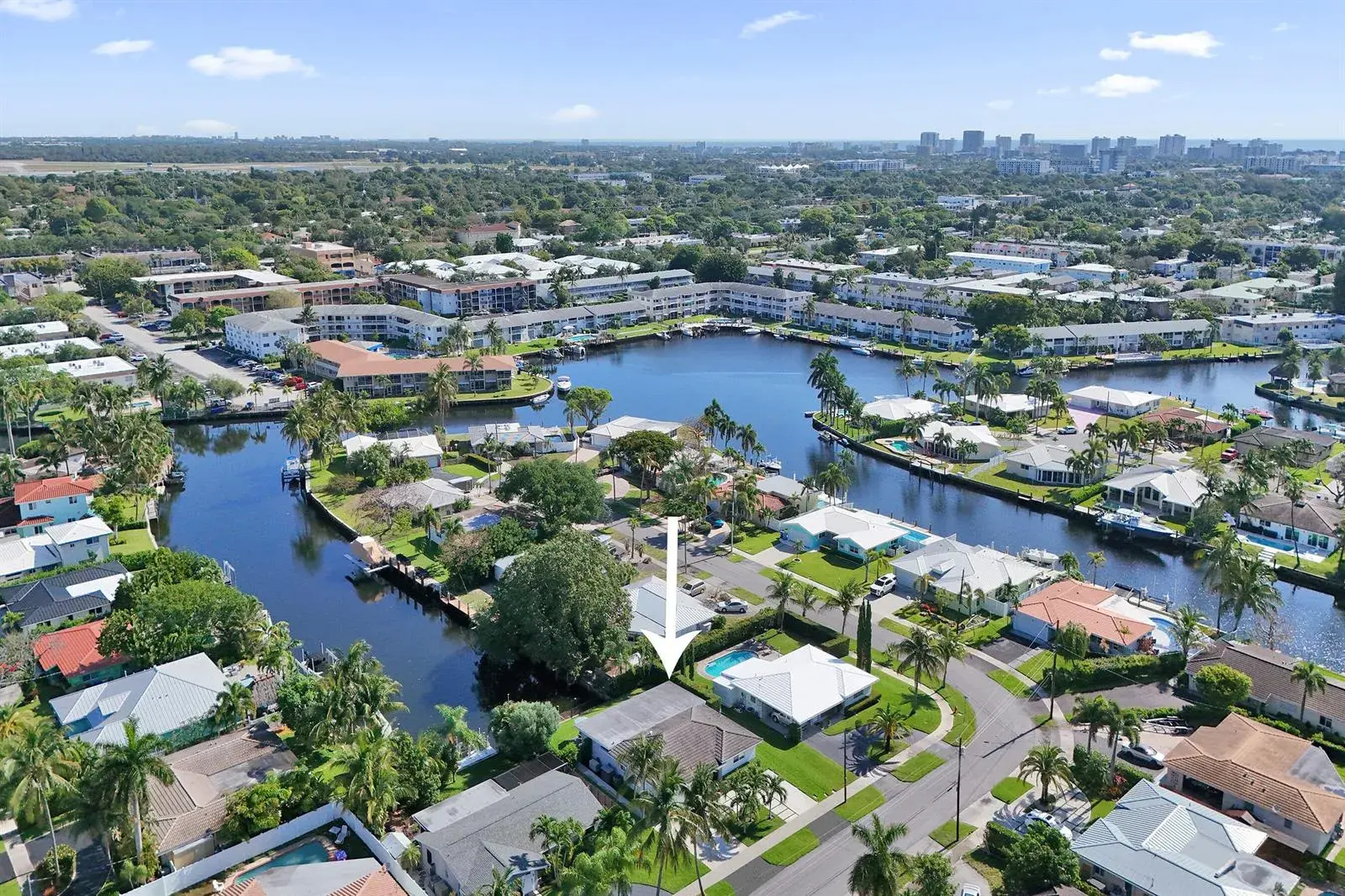 381 SE 3rd Street, Pompano Beach FL 33060