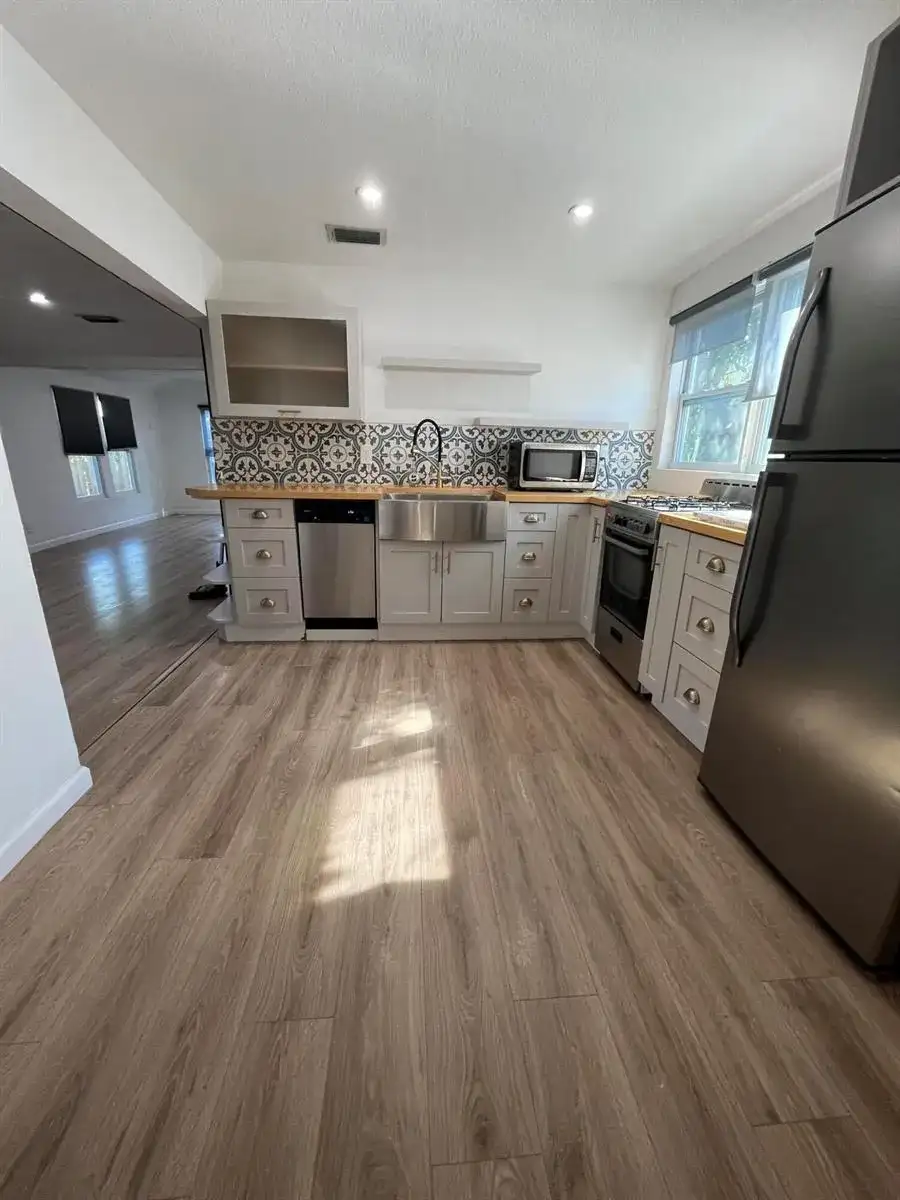 728 Talladega Street, West Palm Beach FL 33405 photo 3