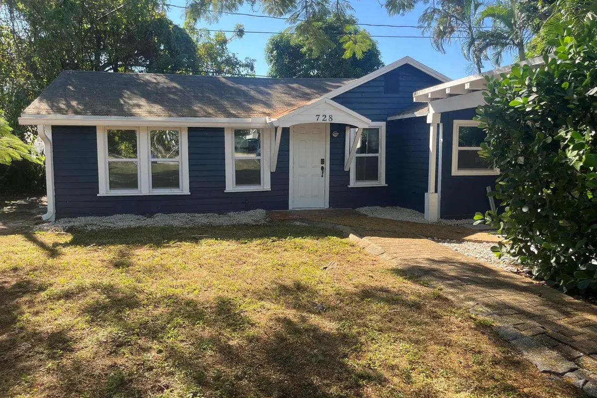 728 Talladega Street, West Palm Beach FL 33405