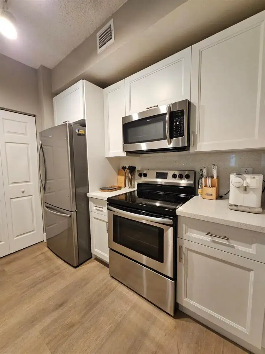 780 S Sapodilla Avenue # 105, West Palm Beach FL 33401 photo 5