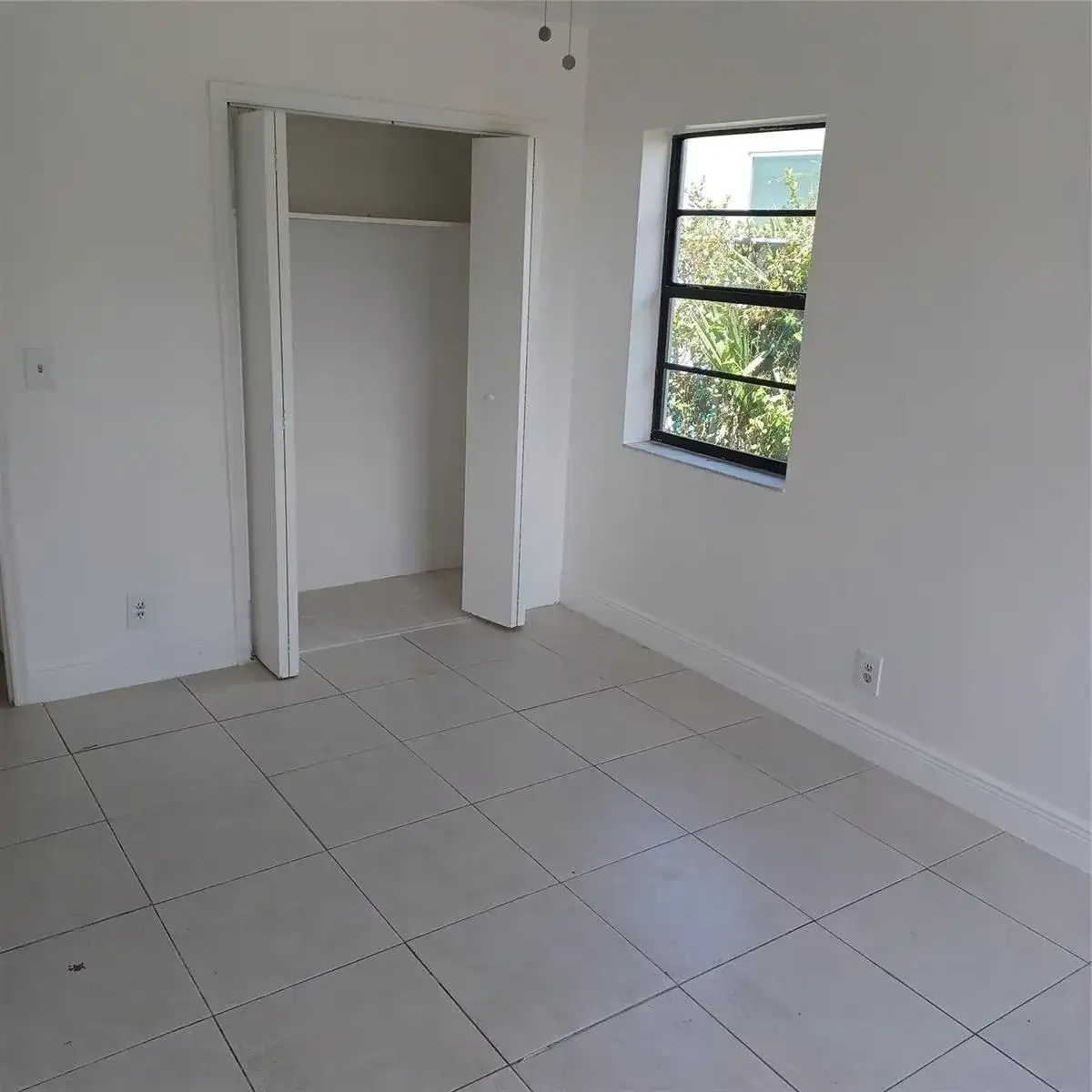 618 58th Street, West Palm Beach FL 33407 photo 4