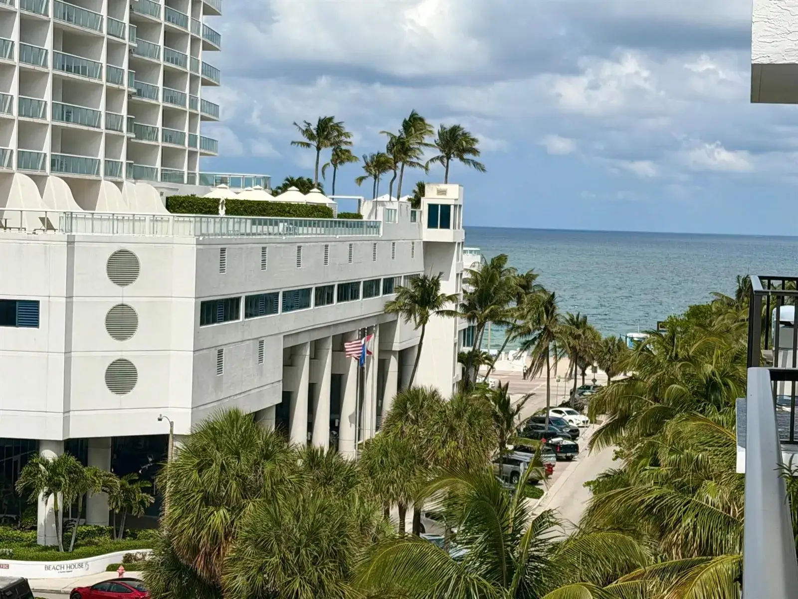 3000 Riomar Street # 703, Fort Lauderdale FL 33304