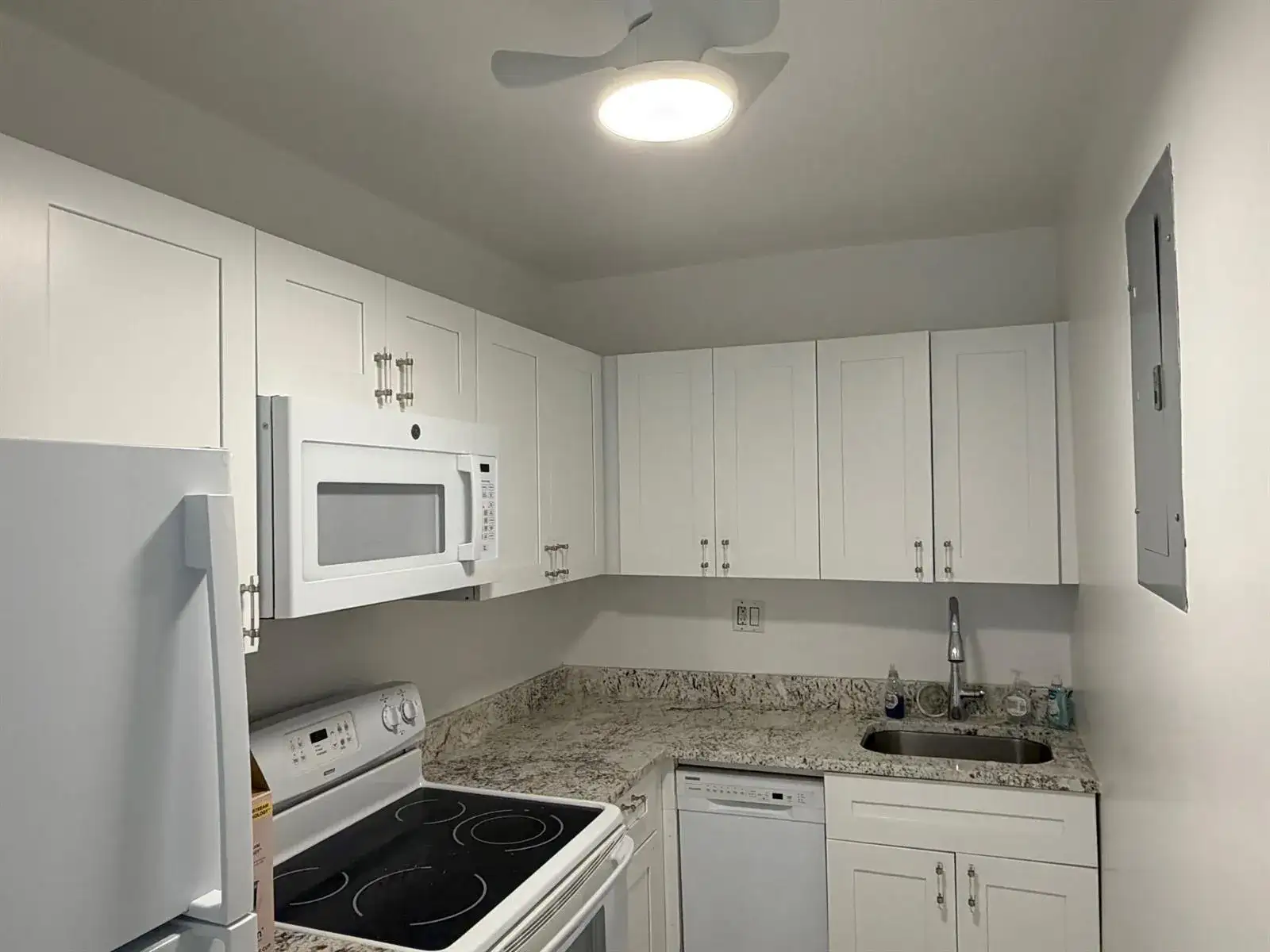 3000 Riomar Street # 703, Fort Lauderdale FL 33304 photo 2
