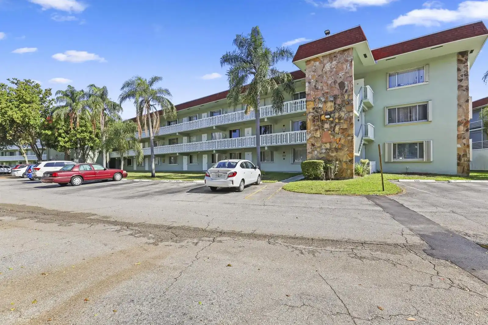 3100 Springdale Boulevard # 308, Palm Springs FL 33461