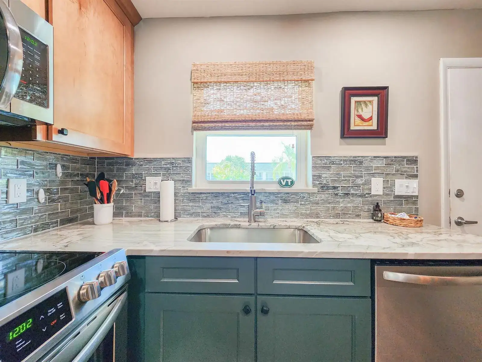 2800 Indian River Boulevard # 8, Vero Beach FL 32960 photo 2