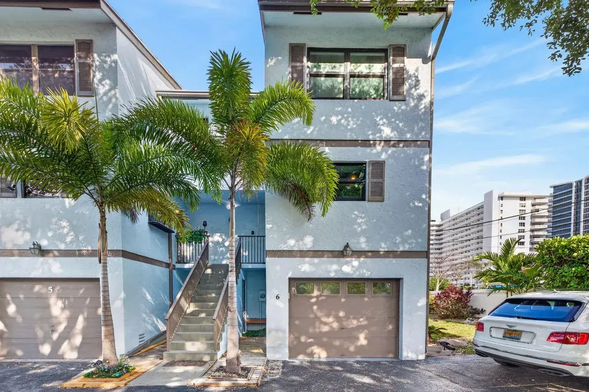 3250 NE 12th Street NE # 6, Pompano Beach FL 33062
