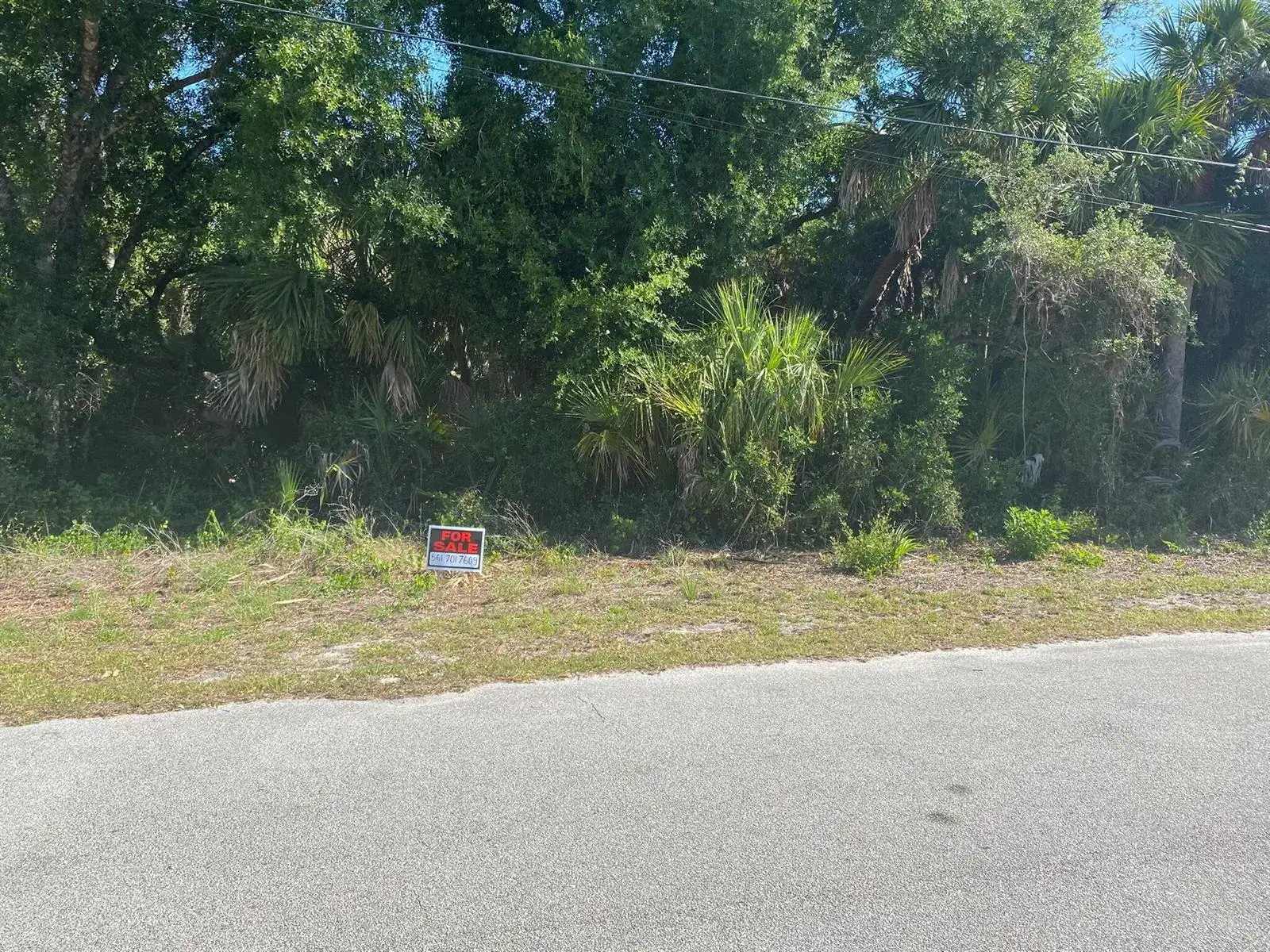 000 April Avenue, North Port FL 34288 photo 2