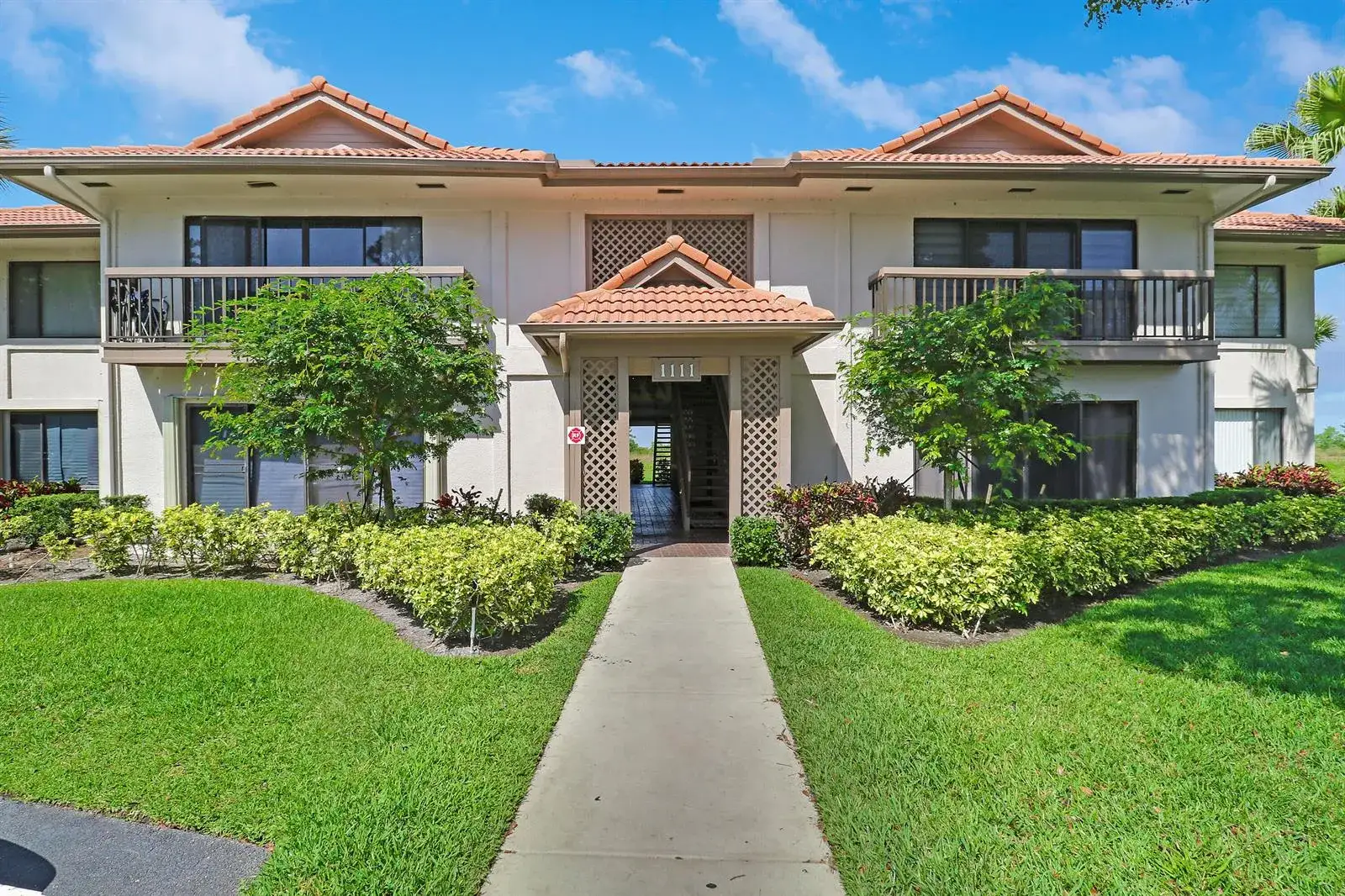 1111 Duncan Circle # 104, Palm Beach Gardens FL 33418