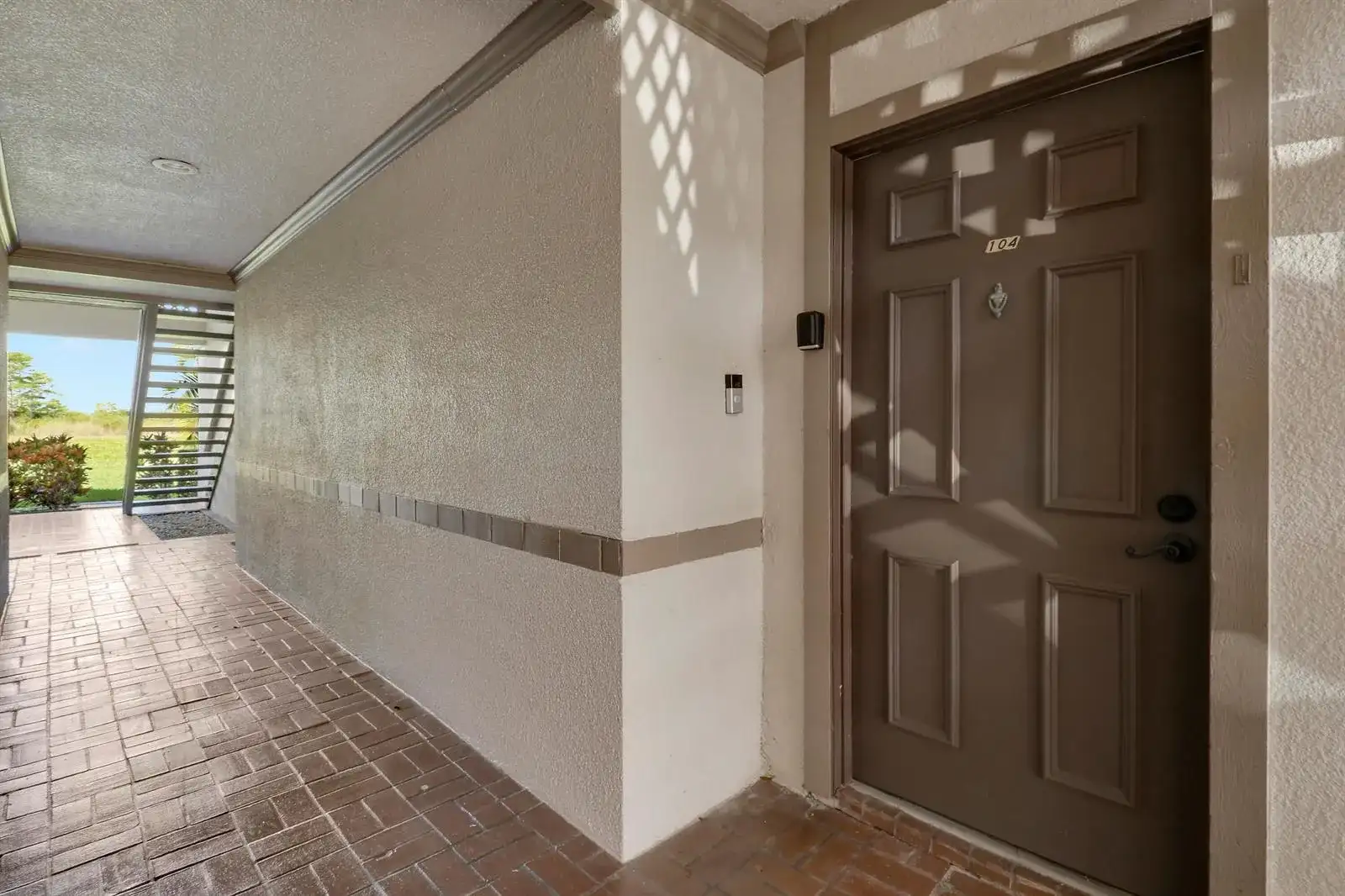 1111 Duncan Circle # 104, Palm Beach Gardens FL 33418 photo 4