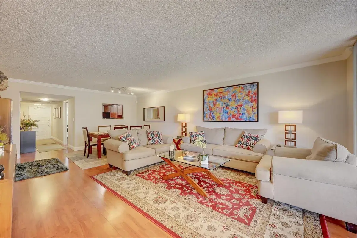 823 Cypress Boulevard # 201, Pompano Beach FL 33069