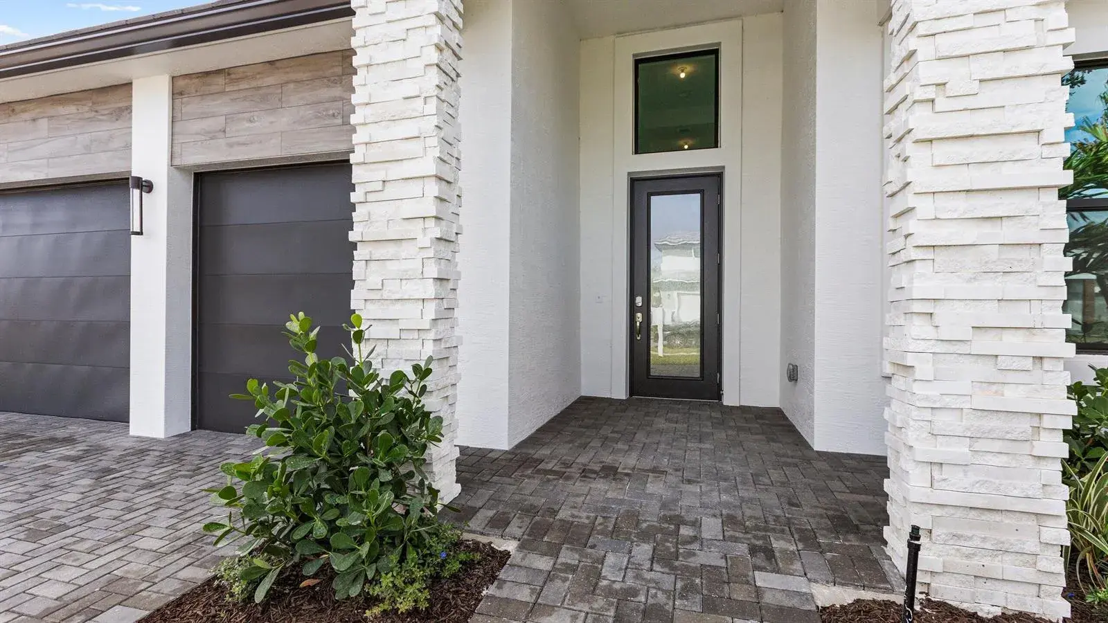 14022 Bastille Street, Palm Beach Gardens FL 33412 photo 2