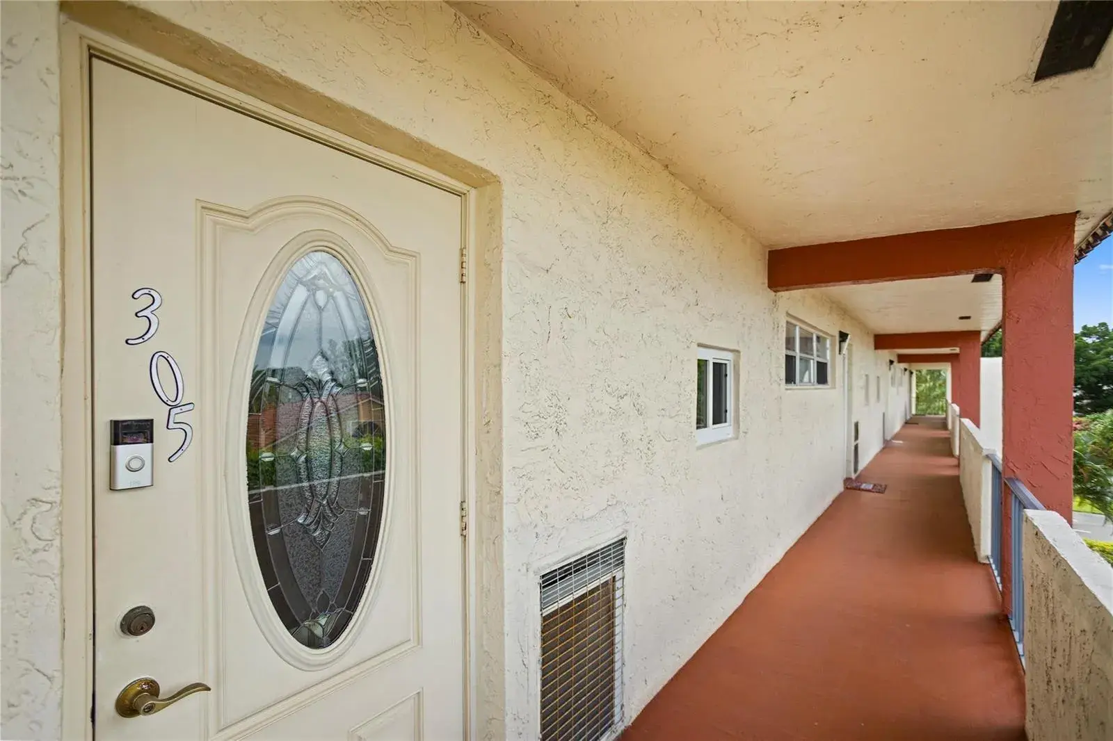 8990 S Hollybrook Boulevard Unit 305, Pembroke Pines FL 33025