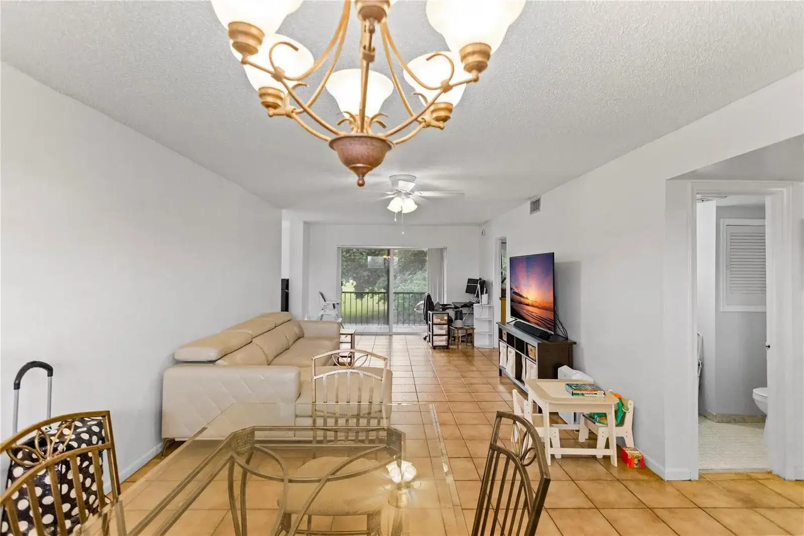 8990 S Hollybrook Boulevard Unit 305, Pembroke Pines FL 33025 photo 4