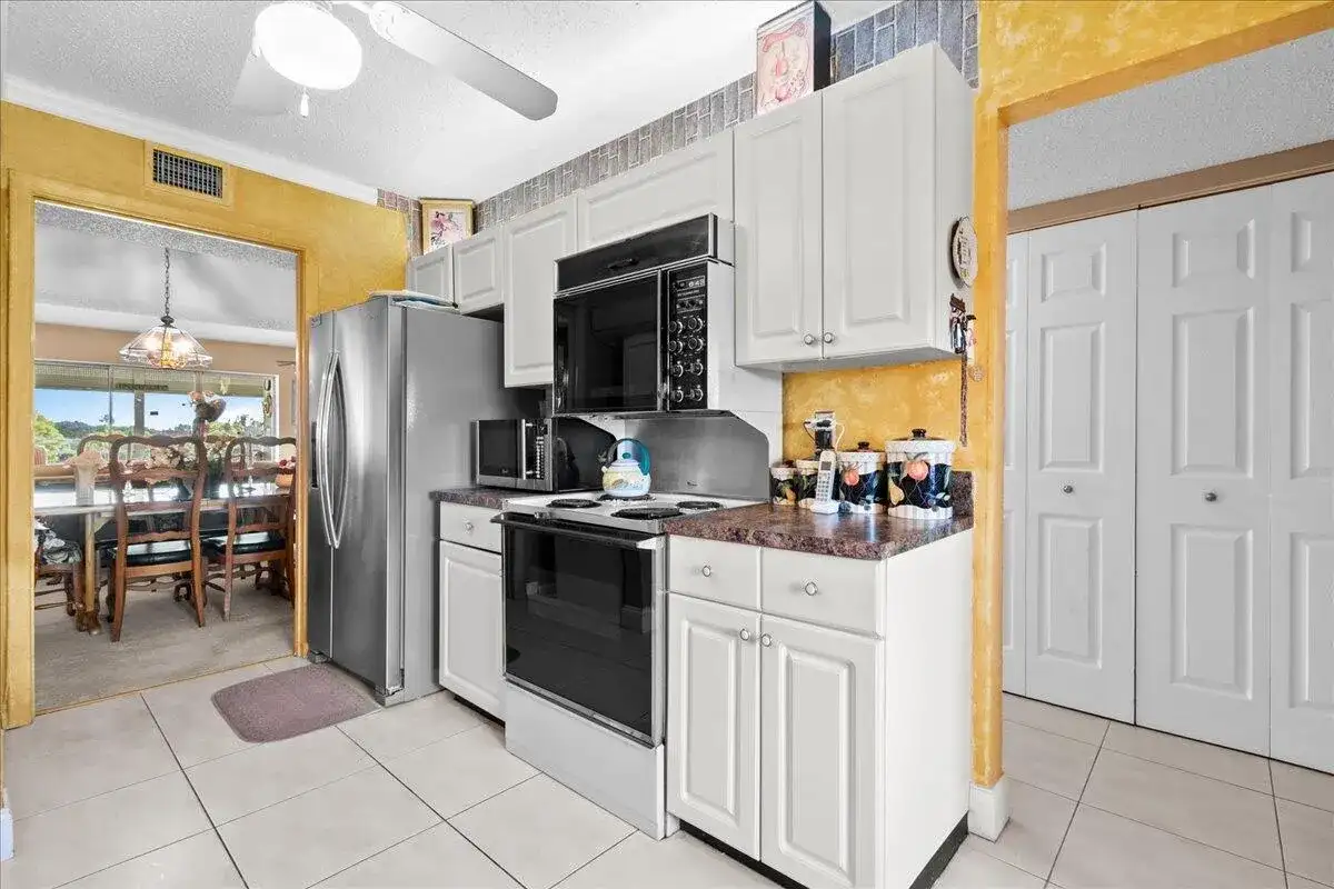 6768 N 10th Avenue # 410, Lake Worth FL 33467 photo 5