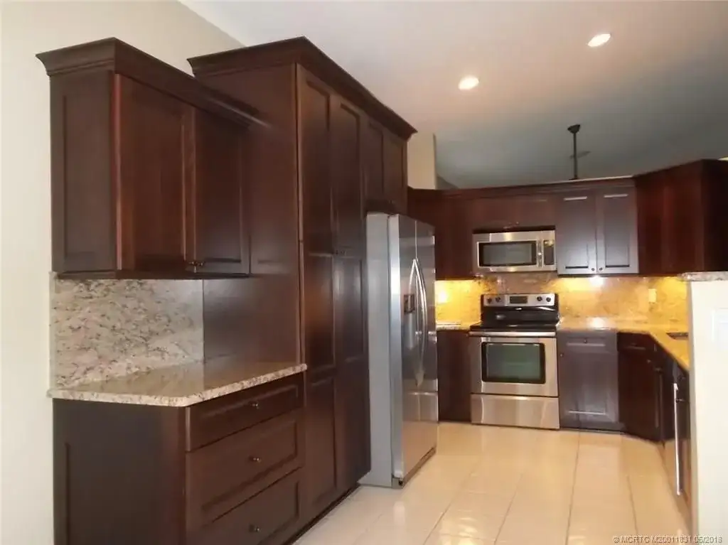 2110 SW Olympic Club Terrace, Palm City FL 34990 photo 5