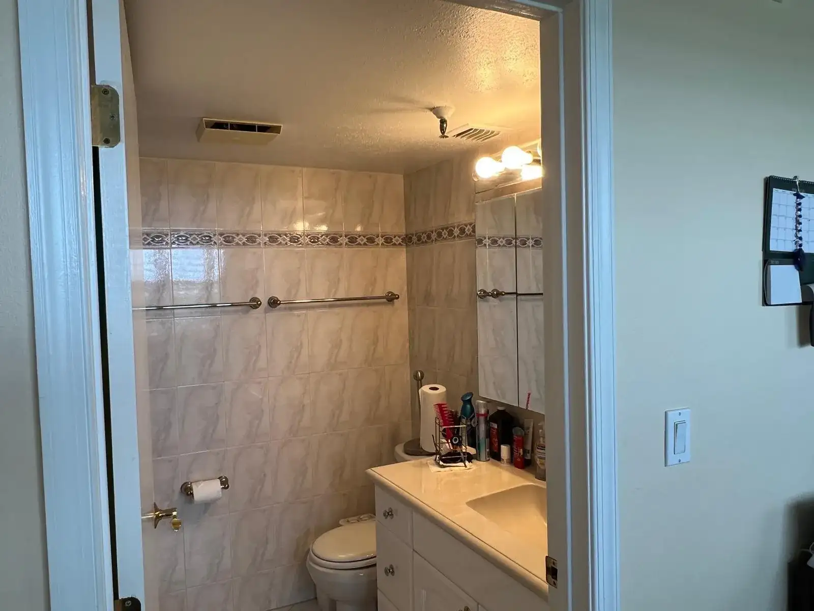 4570 NW 18th Avenue # 606, Deerfield Beach FL 33064 photo 4