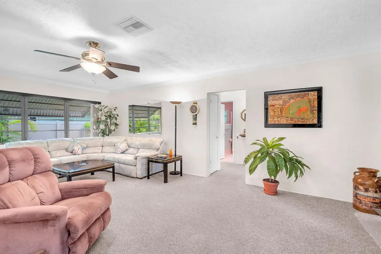 601 NW 29th Street, Wilton Manors FL 33311 photo 3