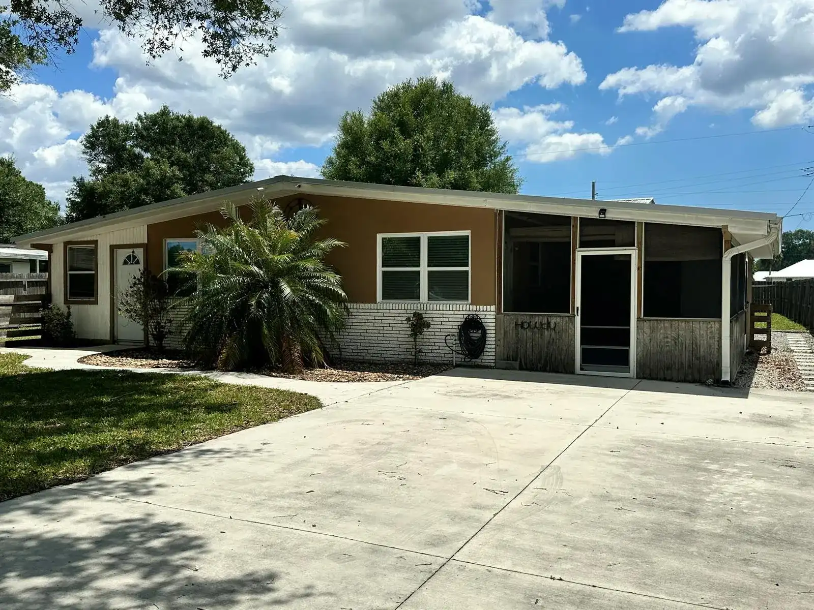 1005 NW 5th Street, Okeechobee FL 34972