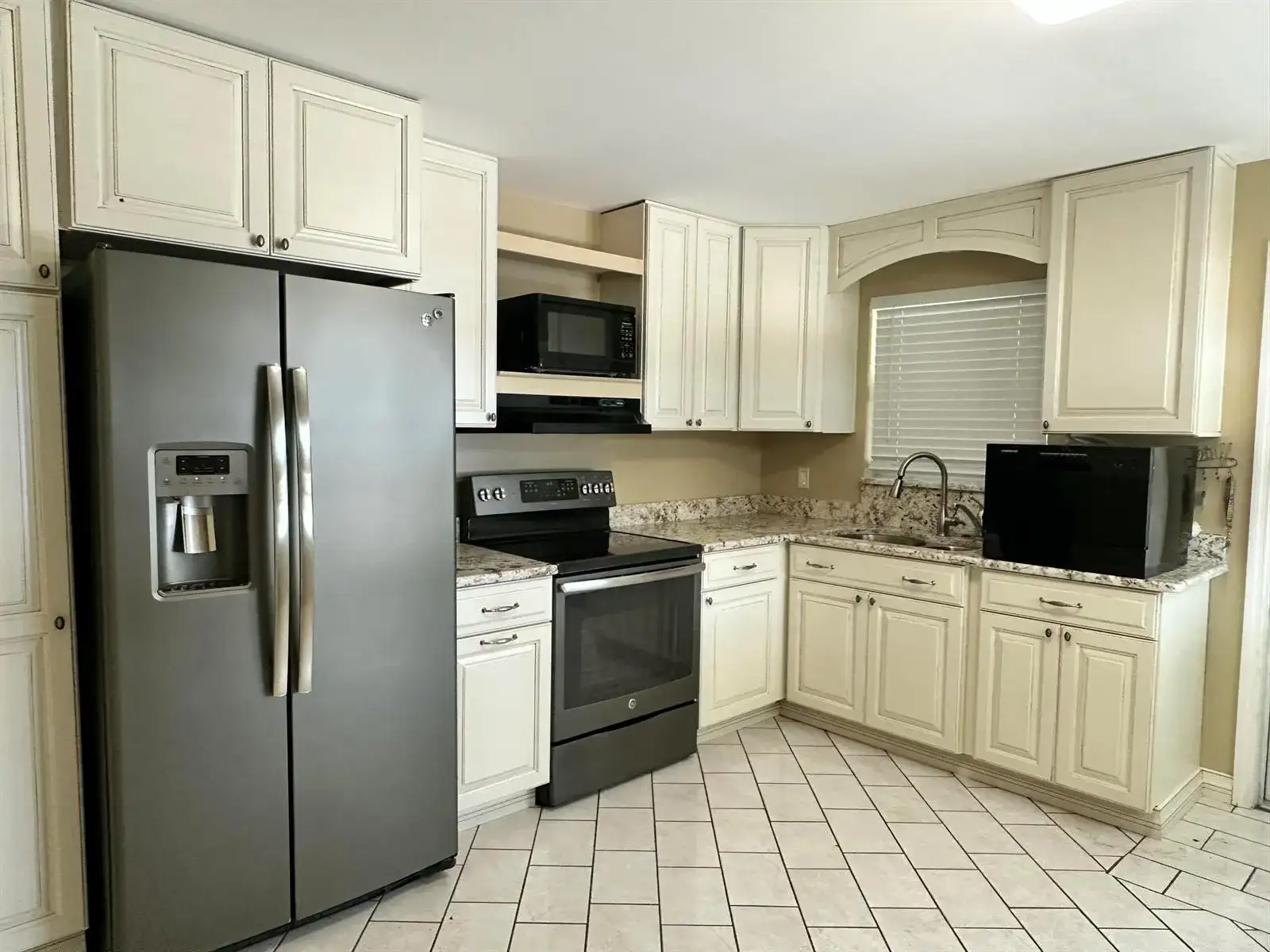1005 NW 5th Street, Okeechobee FL 34972 photo 4