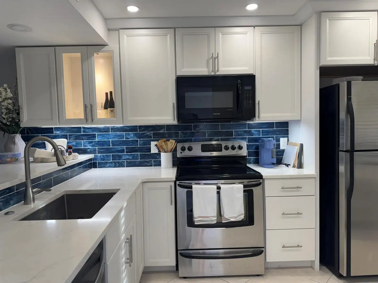 401 Ocean Bluffs Boulevard # 303, Jupiter FL 33477 photo 3