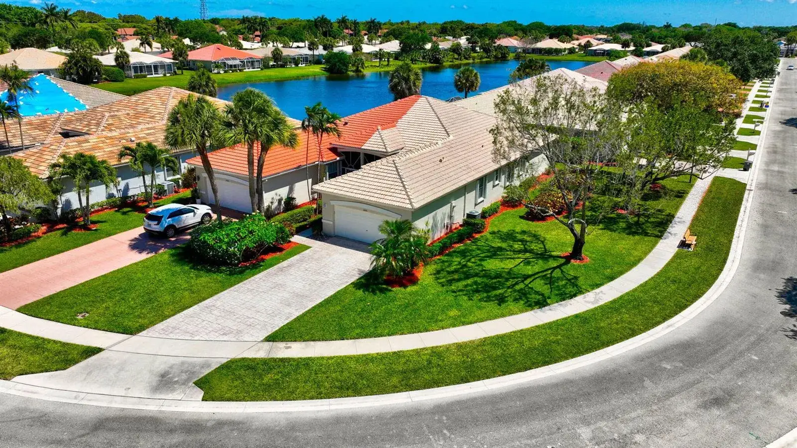 10641 Royal Caribbean Circle, Boynton Beach FL 33437