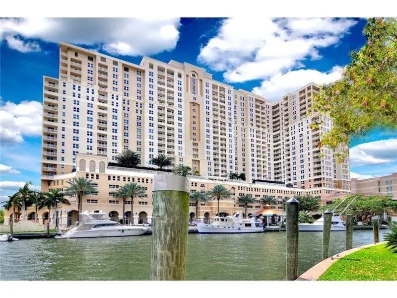 511 SE 5th Avenue # 2215, Fort Lauderdale FL 33301
