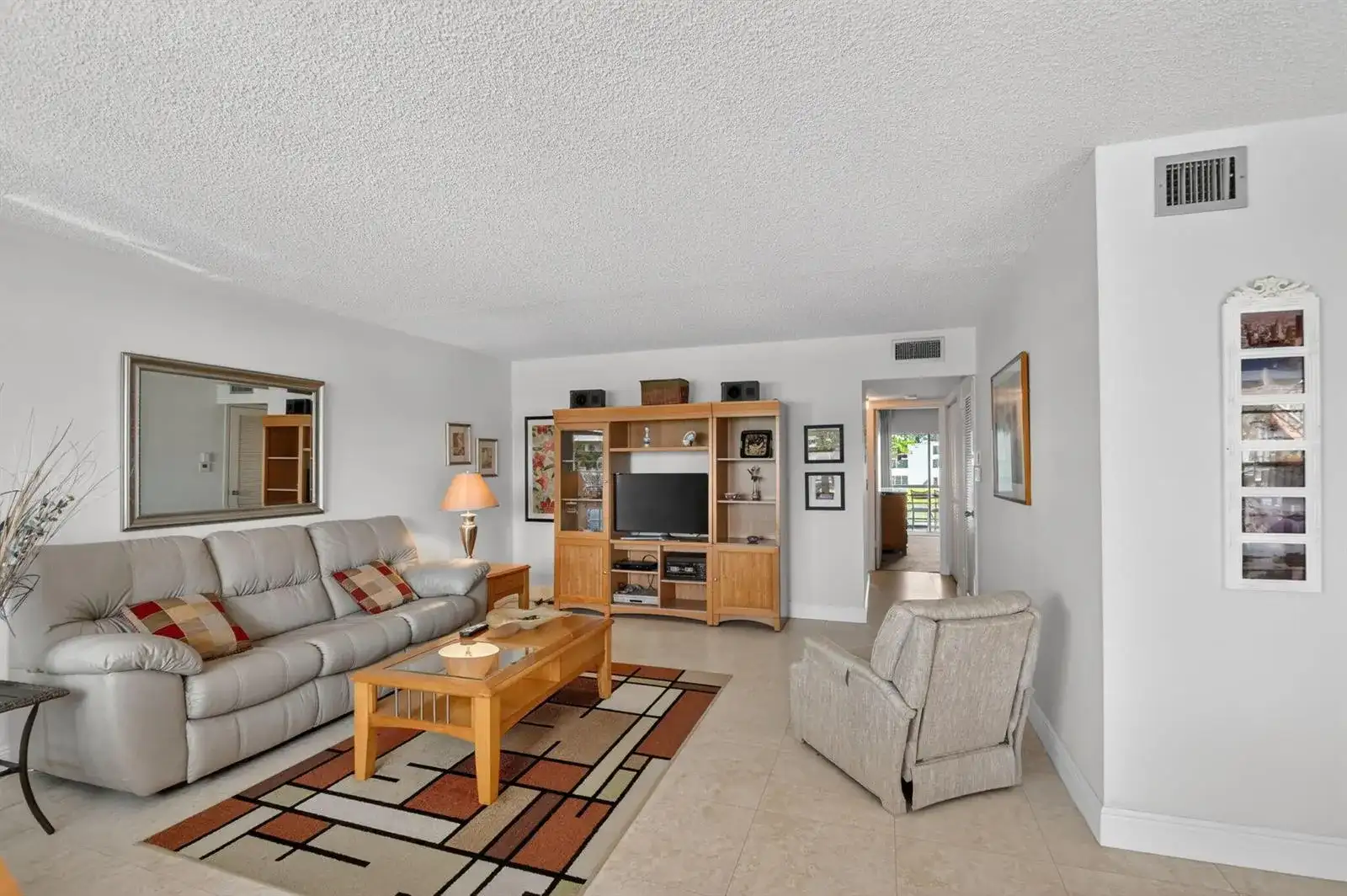 202 Wellington D, West Palm Beach FL 33417 photo 4