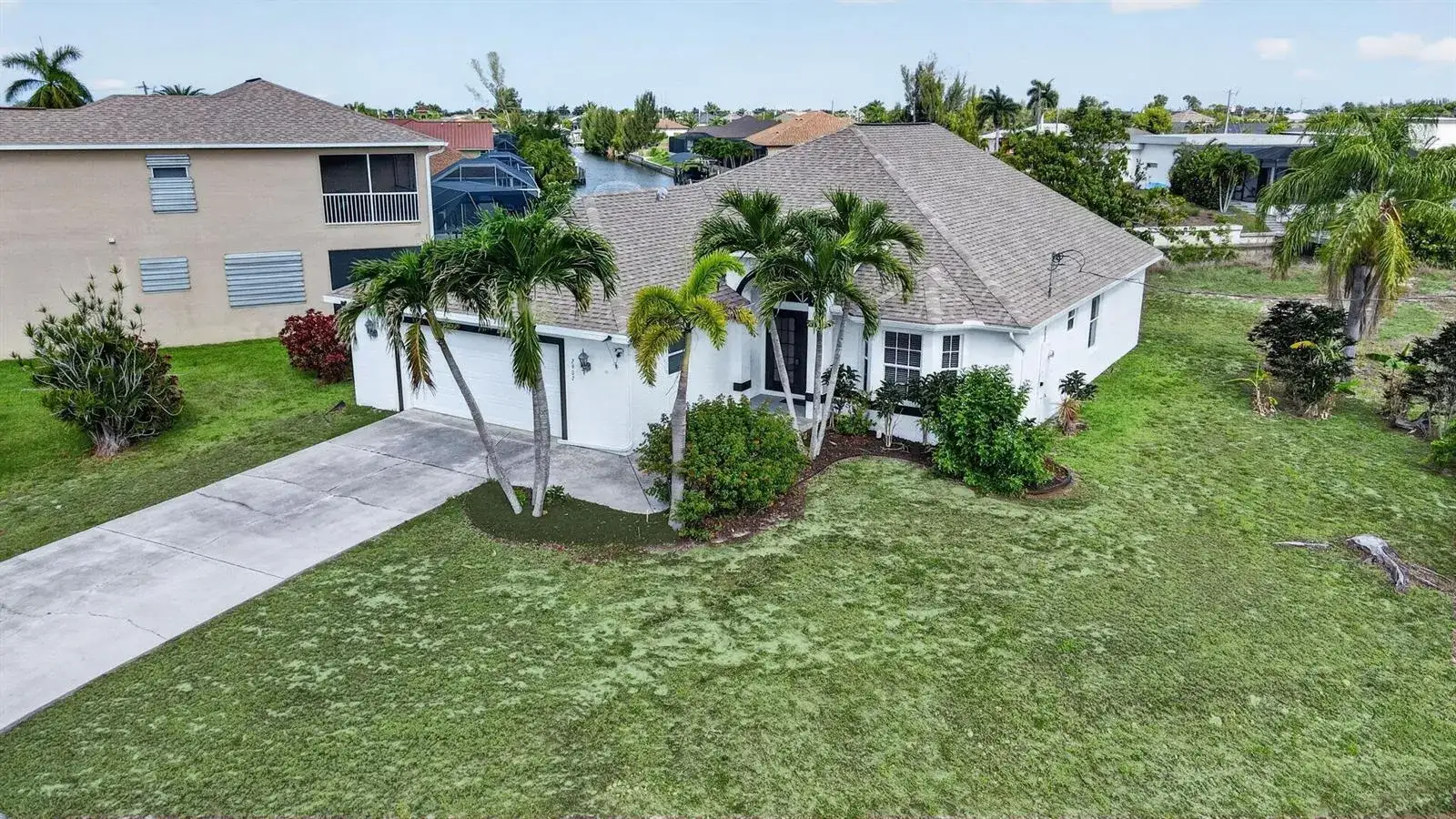 2902 SW 17th Avenue, Cape Coral FL 33914 photo 2