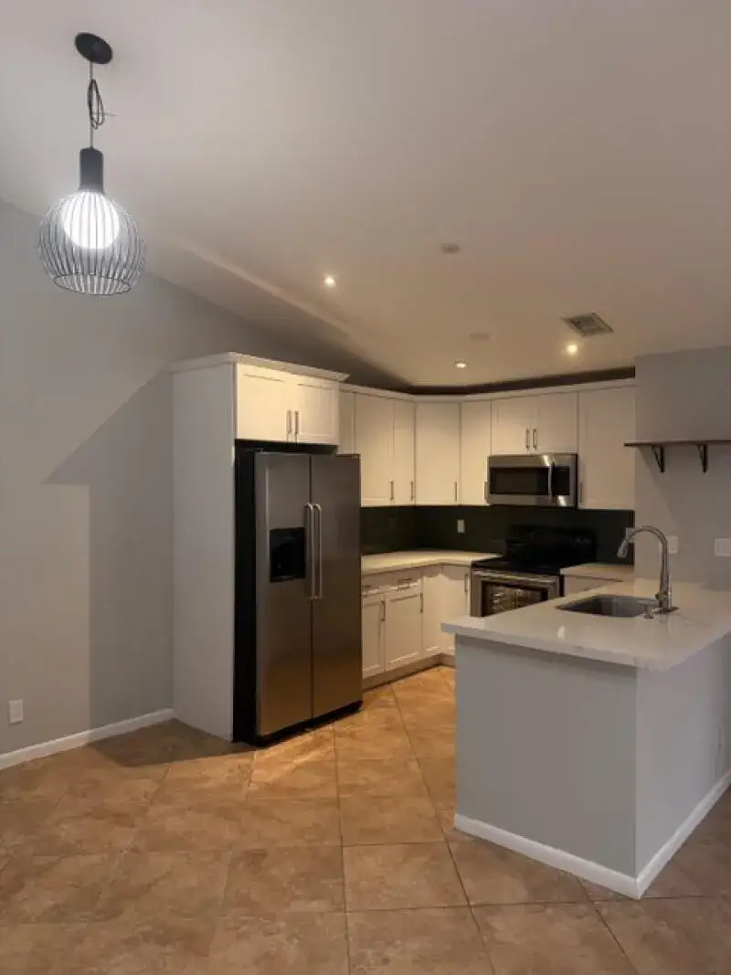 3076 S Oakland Forest Drive # 503, Oakland Park FL 33309