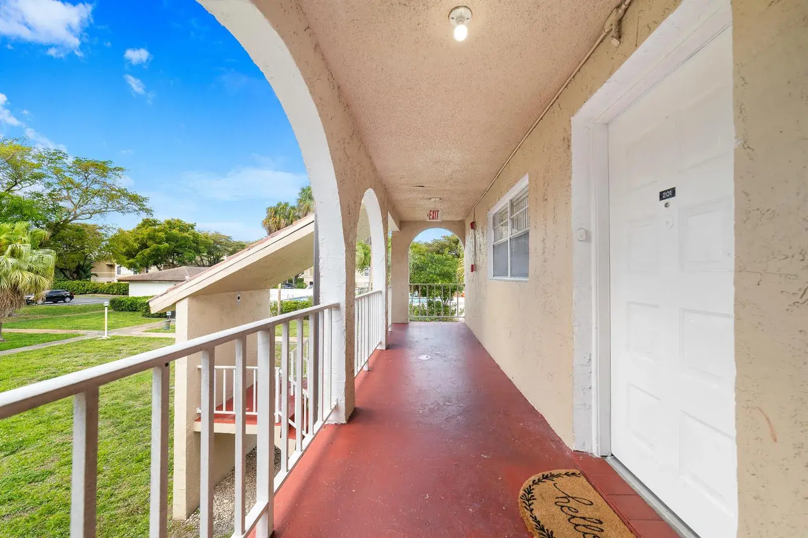 2710 Riverside Drive # 201a, Coral Springs FL 33065