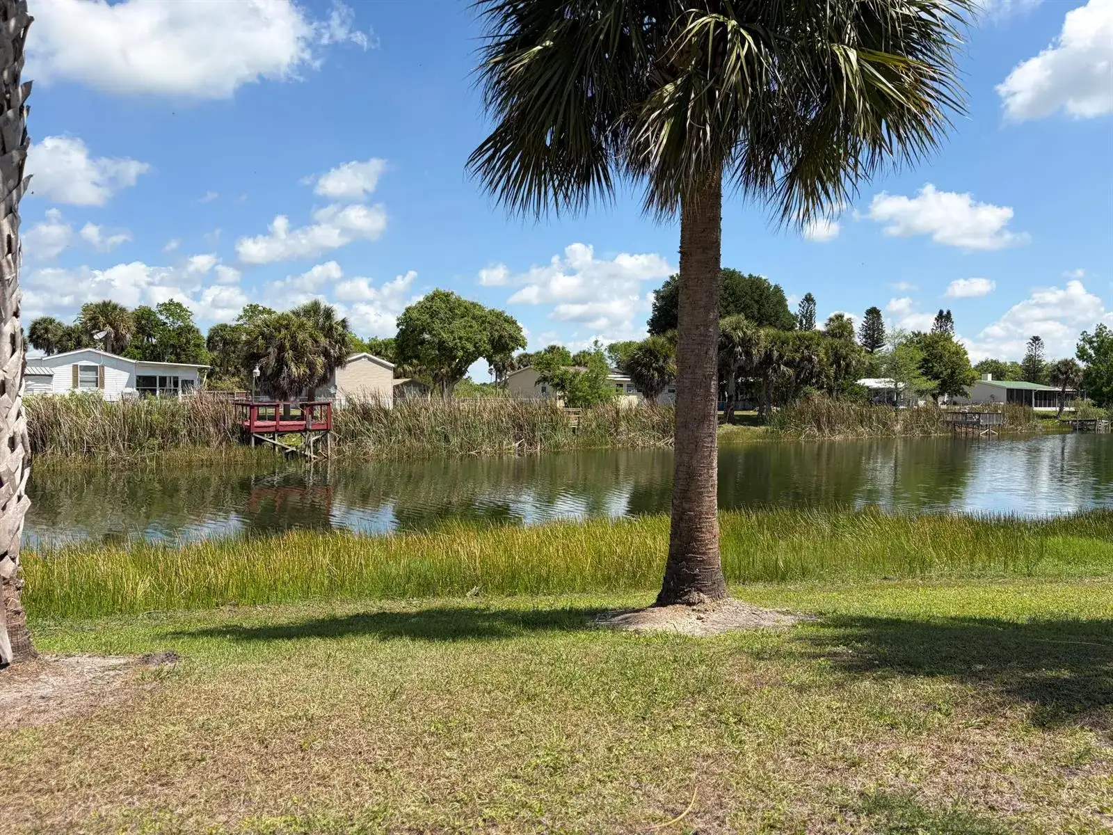 1075 Friendship Drive NE, Moore Haven FL 33471 photo 2
