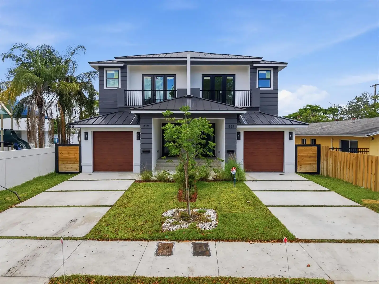 819 SW 1st Street, Fort Lauderdale FL 33312 photo 2