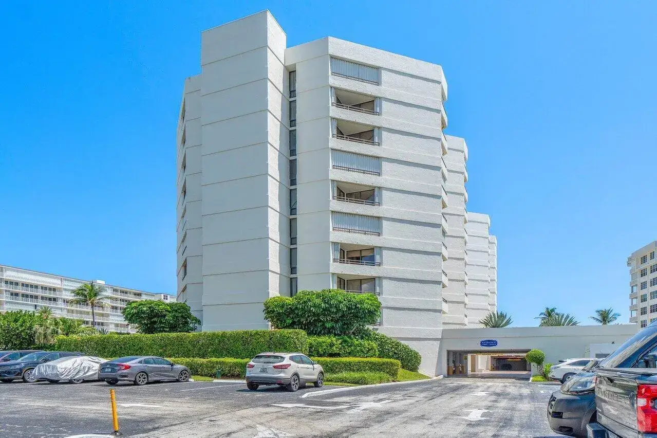 3560 S Ocean Boulevard # 809, South Palm Beach FL 33480