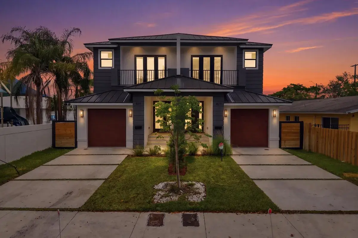 821 SW 1st Street, Fort Lauderdale FL 33312